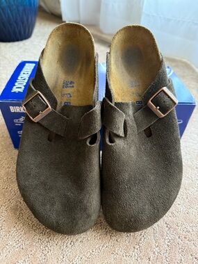 Birkenstock Boston Suede Clogs, Dark Brown with Box